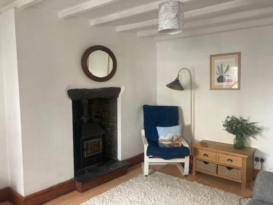 Charming Eglwysfach Holiday home Eglwys-Fach